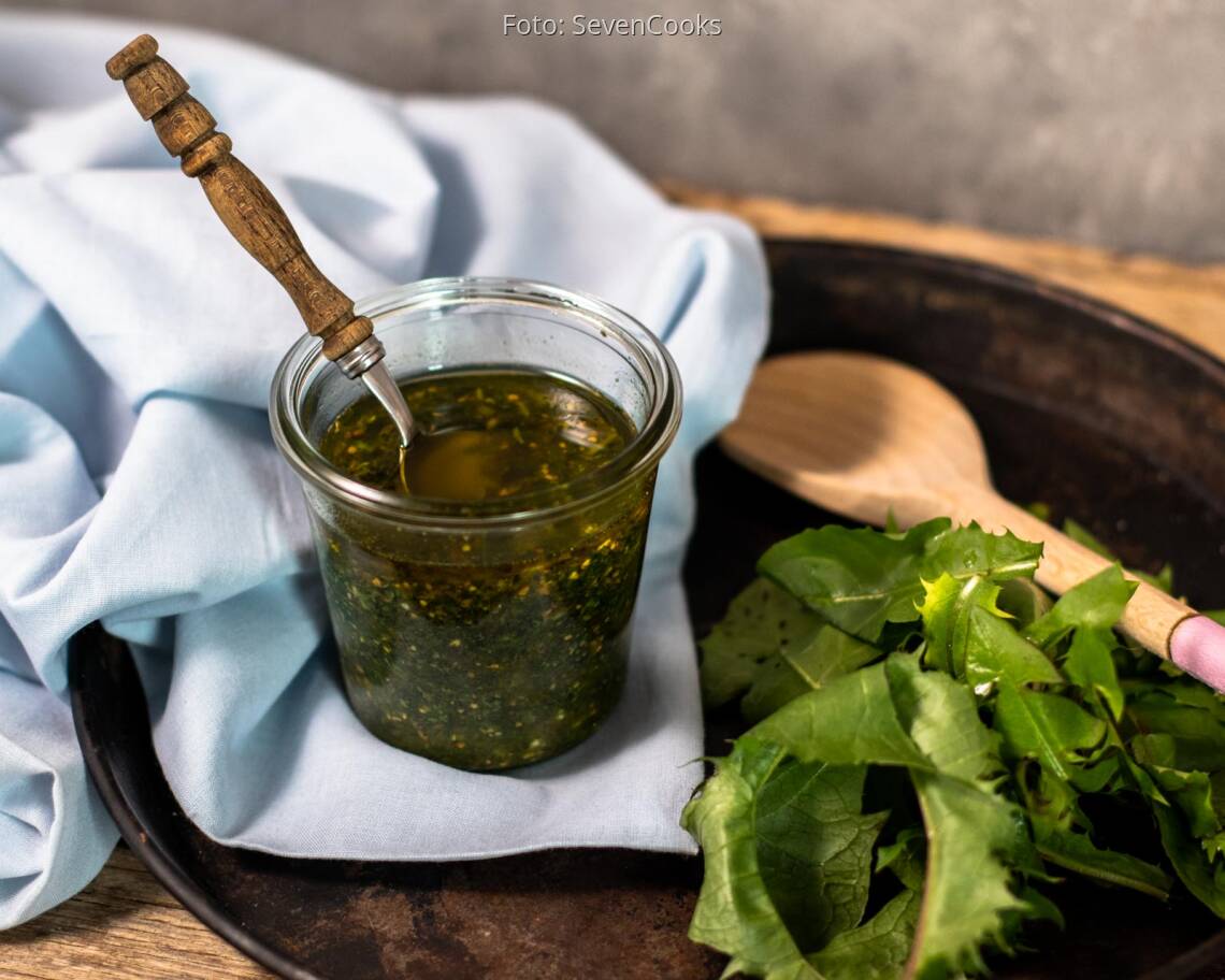 Veganes Rezept: Löwenzahnpesto 1