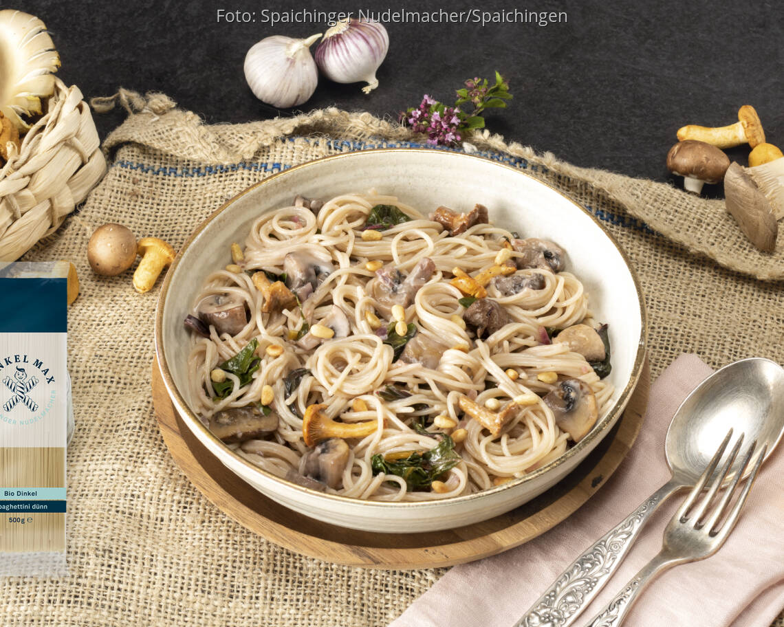 Veganes Rezept: Mangold-Pilz-Pasta mit Spaghettini
