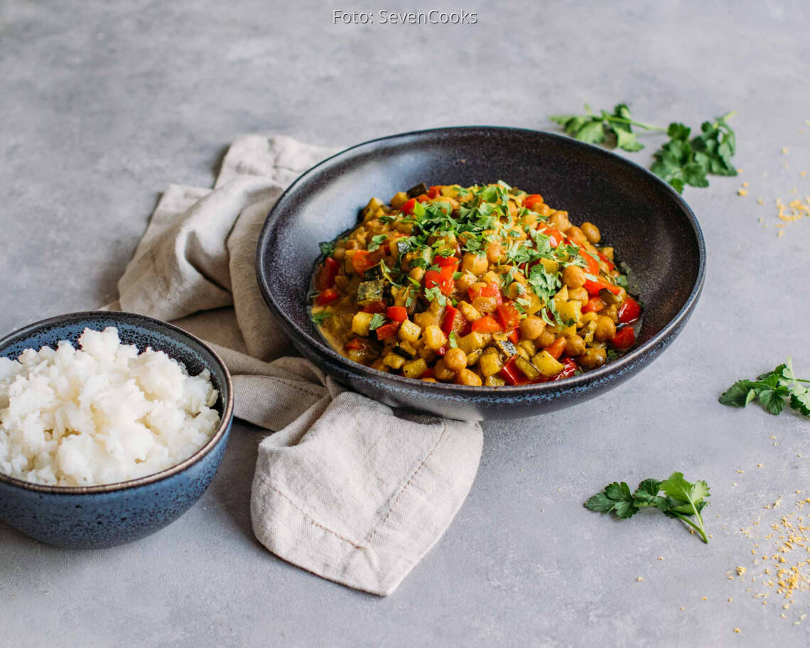 Veganes Rezept: Meal Prep: Kichererbsen-Zucchini-Curry 2
