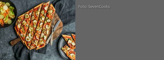 Rezeptbild für "Mediterrane Pizza ohne Käse"