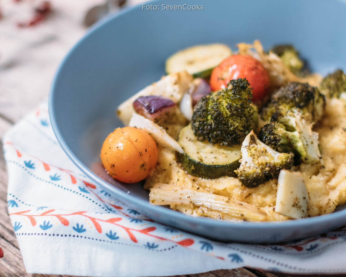 Veganes Rezept: Mediterranes Ofengemüse mit Polenta_3