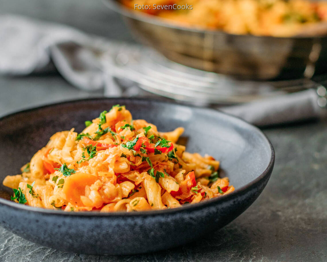 veganes_rezept__nudelpfanne_mit_spitzkohl_neu_2