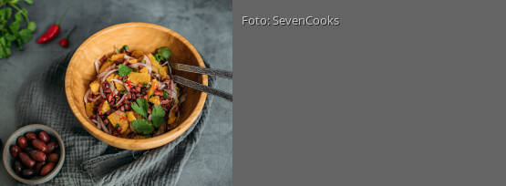 Rezeptbild für "Oliven-Orangen-Salsa"