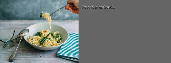 Rezeptbild für "One Pot Pasta mit grünem Spargel"