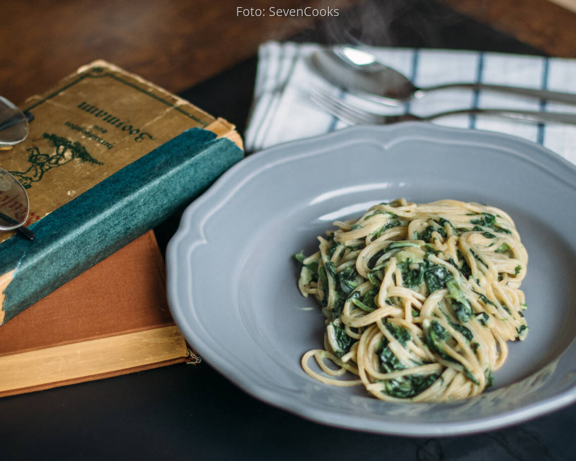 Veganes Rezept: One Pot Pasta mit Spinat