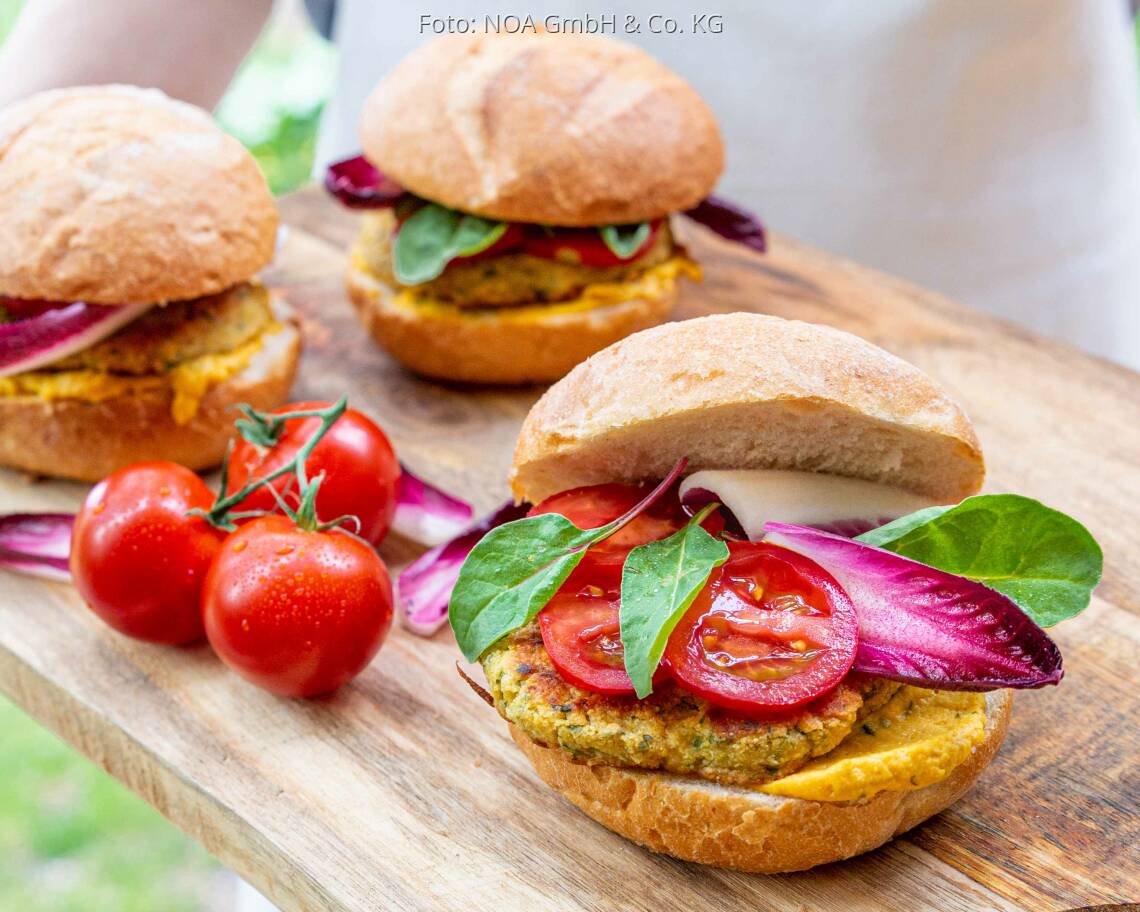 Veganes Rezept: Orientalischer Falafelburger von NOA