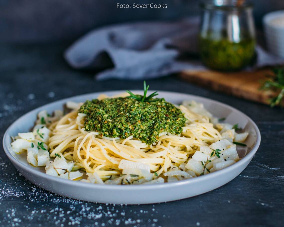 Veganes_Rezept:_Pasta_mit_Mairübchen_Pesto_1