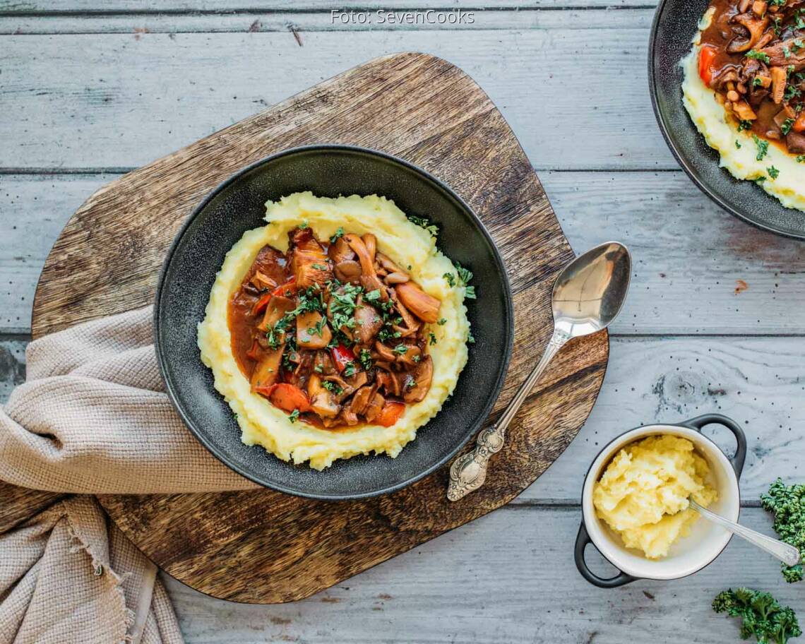Veganes Rezept: Pilzgulasch mit Kartoffelpüree 2