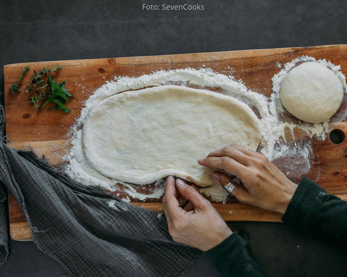 Veganes Rezept: Pinsa Grundrezept 1