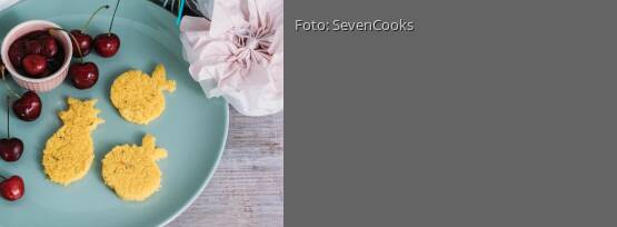 Rezeptbild für "Polentaplätzchen mit Kirschgrütze"