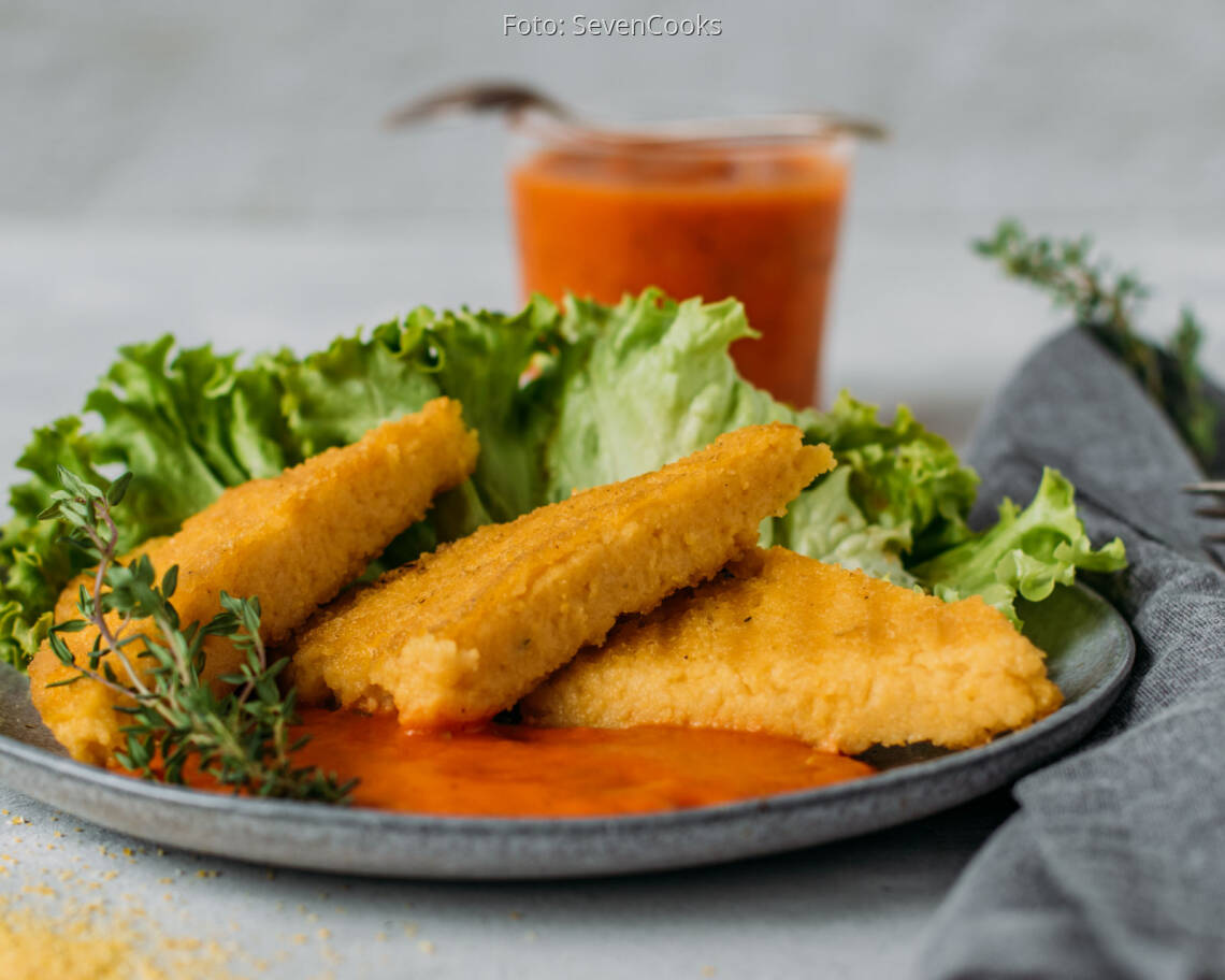 Veganes Rezept: Polenta-Schnitten mit frischer Tomatensauce 1