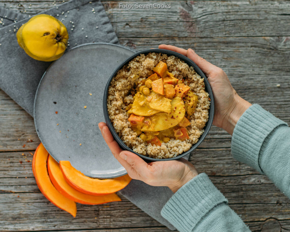 Veganes Rezept: Quitten-Kürbis-Pfanne mit Quinoa 3