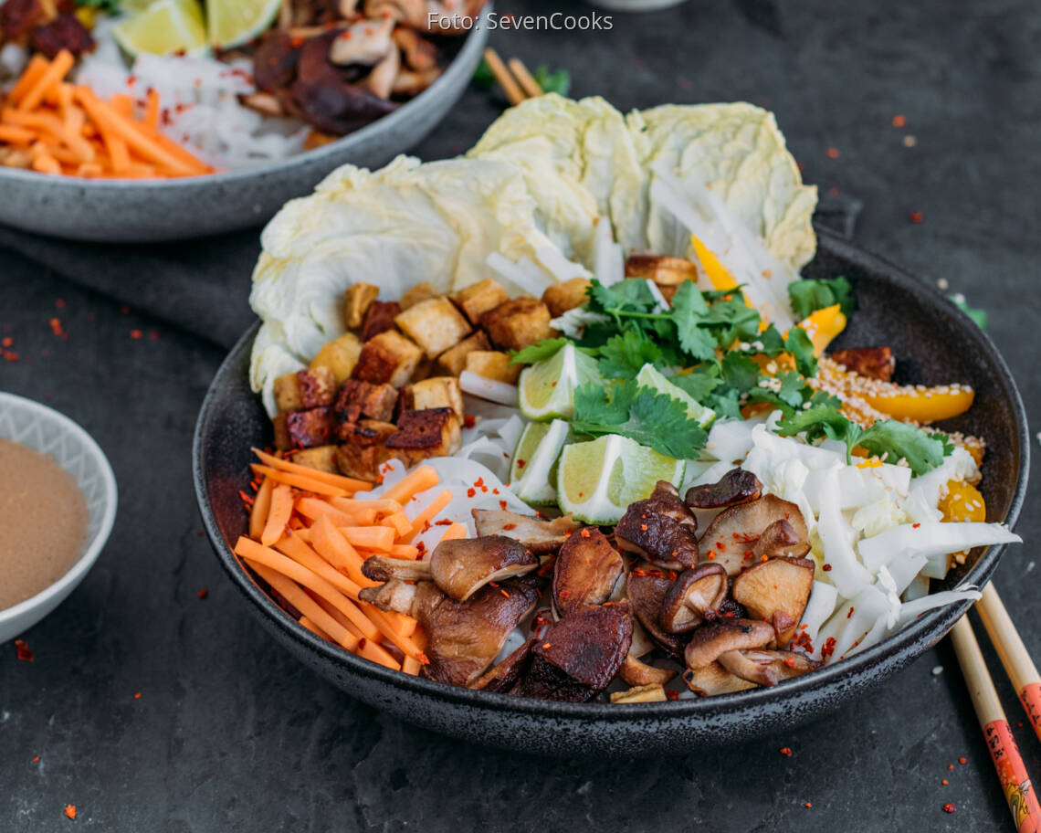 Veganes Rezept: Reisnudel-Bowl 2