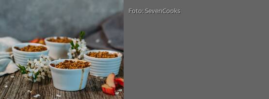 Rezeptbild für "Veganer Rhabarber-Crumble"