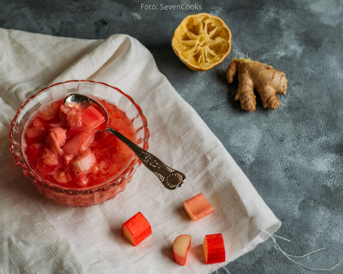 Veganes Rezept: Rhabarberkompott