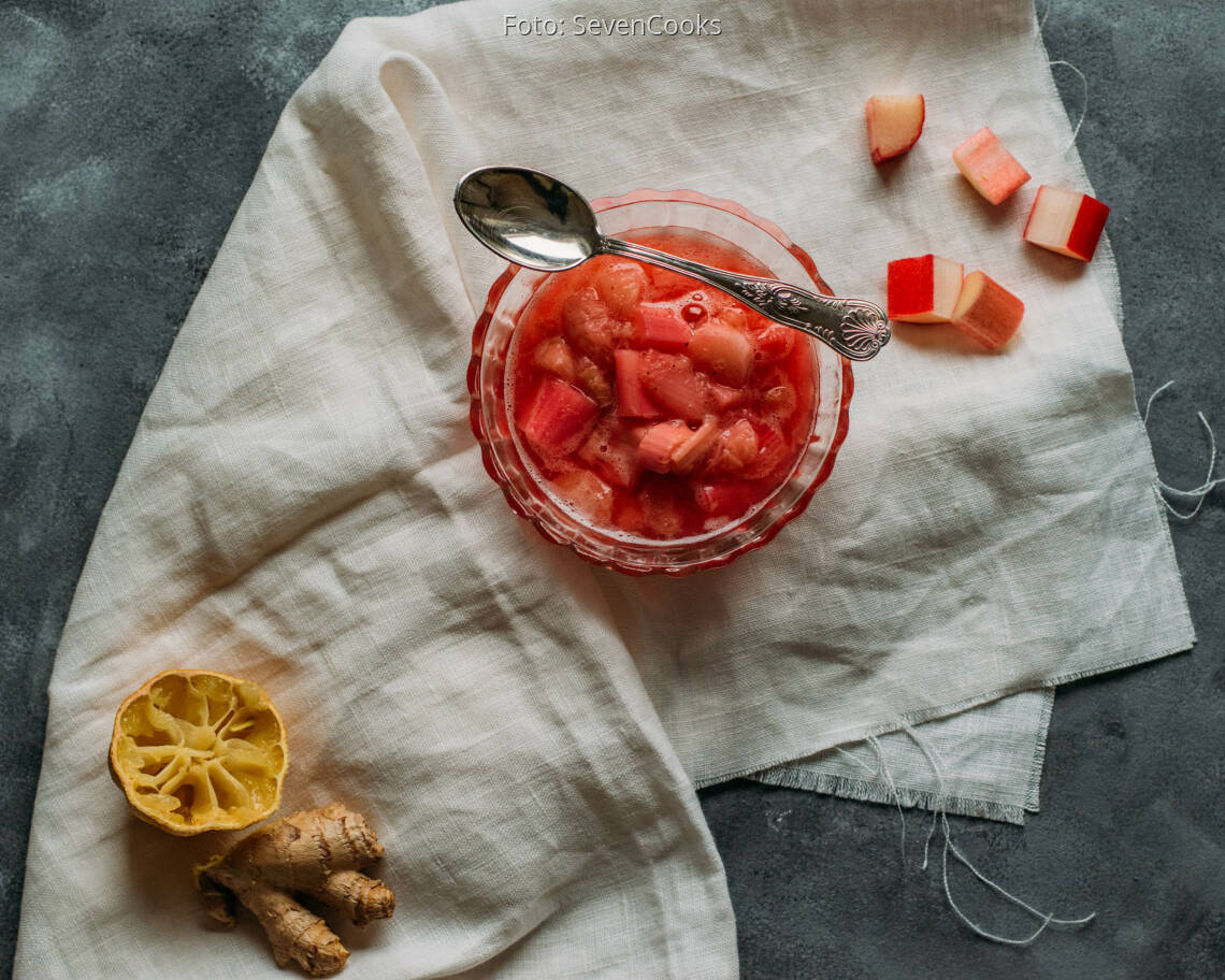 Veganes Rezept: Rhabarberkompott