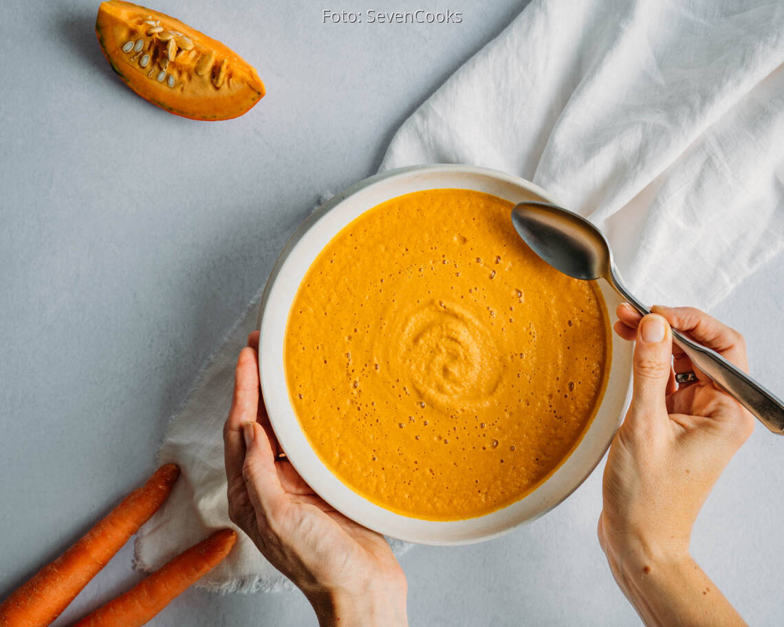 Veganes Rezept: Roh-vegane Möhren-Kürbissuppe 3