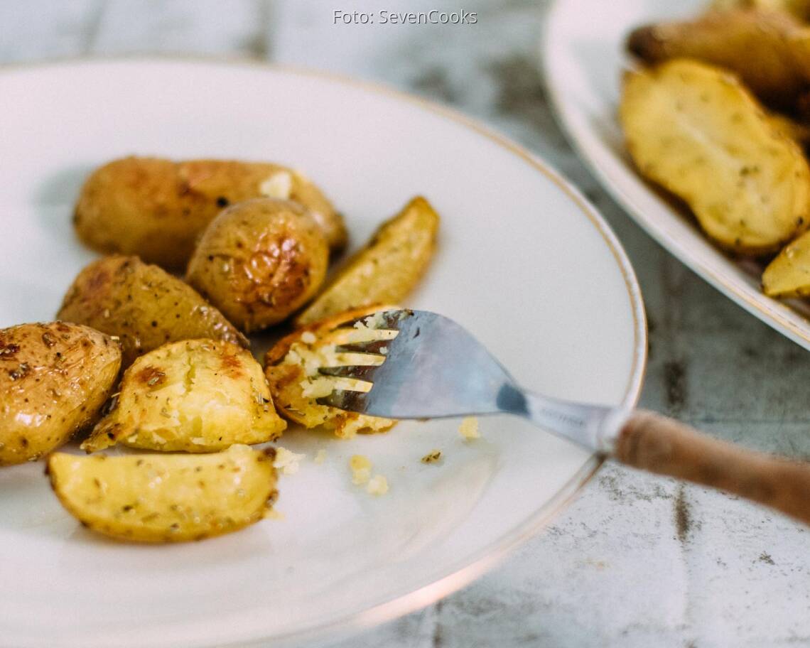Veganes Rezept: Rosmarinkartoffeln vom Blech_3