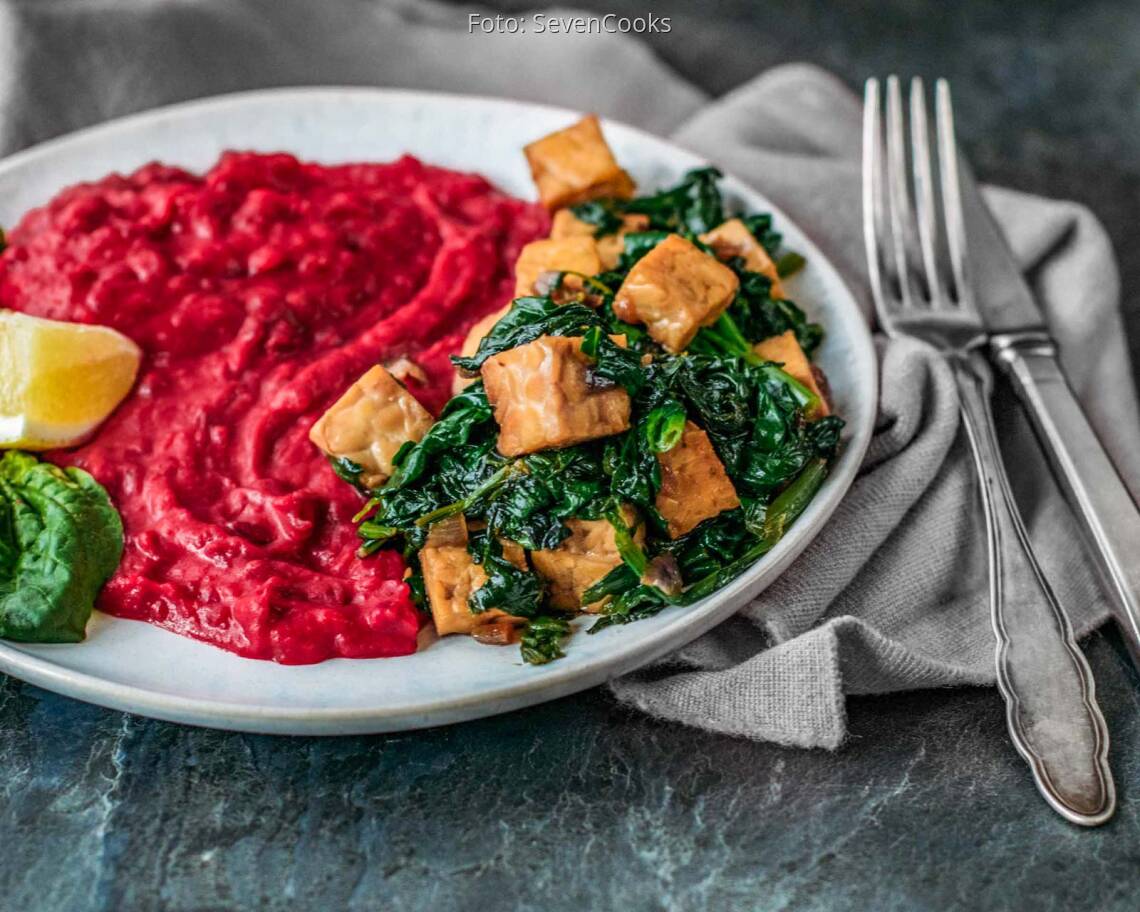 Veganes_Rezept:_Rote_Bete_Kokosstampf_mit_Tempeh_neu 2