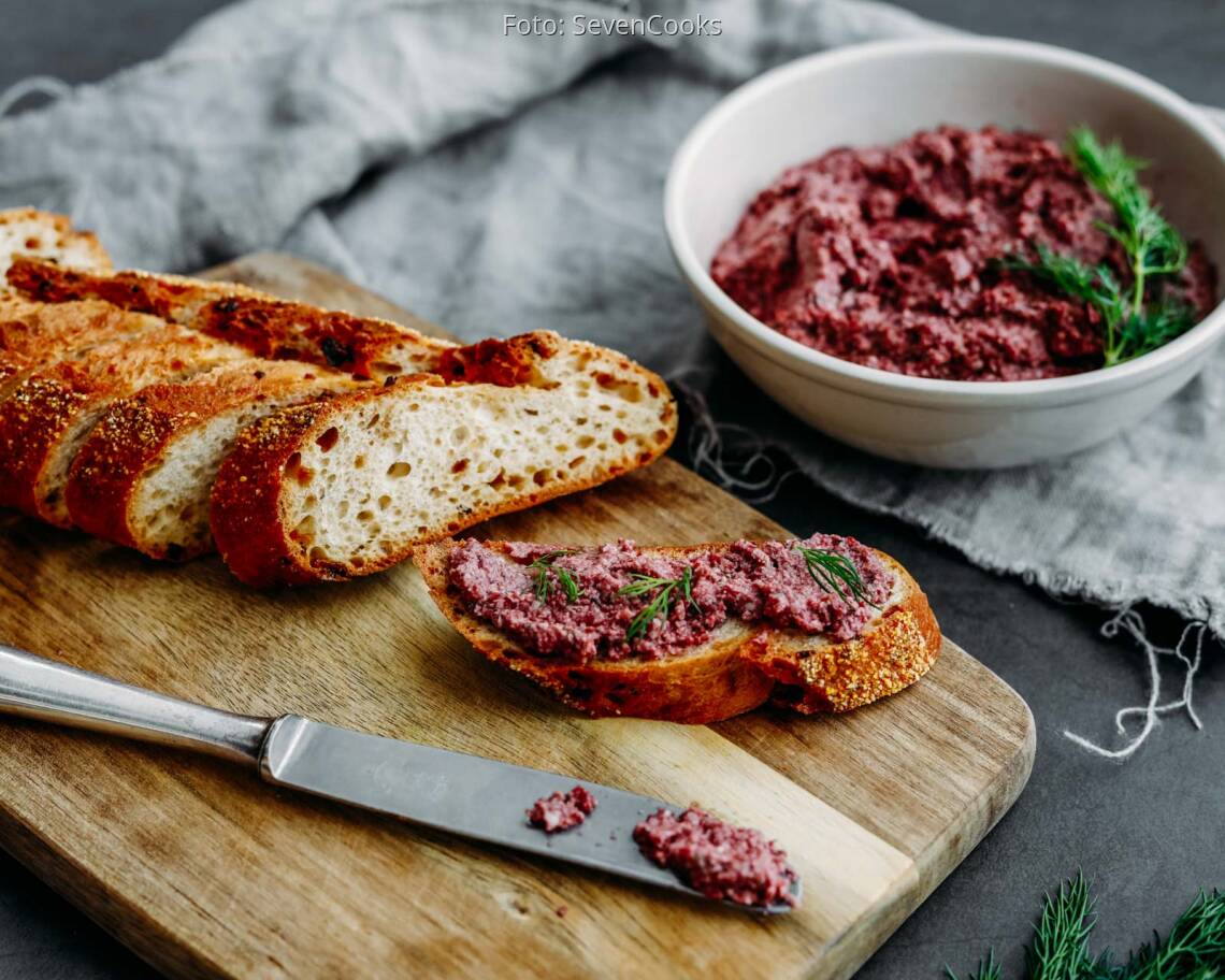 Veganes Rezept: Rote-Beete-Sonnenblumenkern-Aufstrich