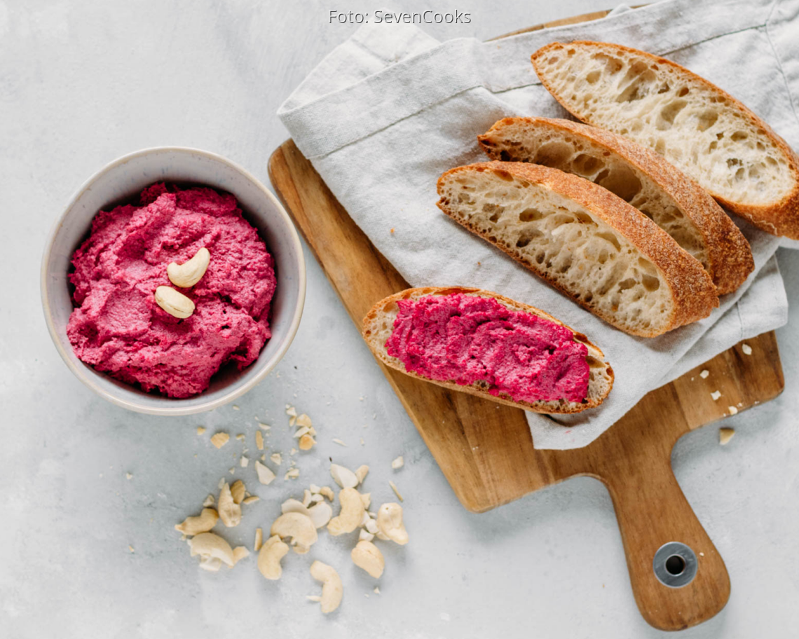 Veganes Rezept: Rote-Bete-Cashew-Aufstrich 2