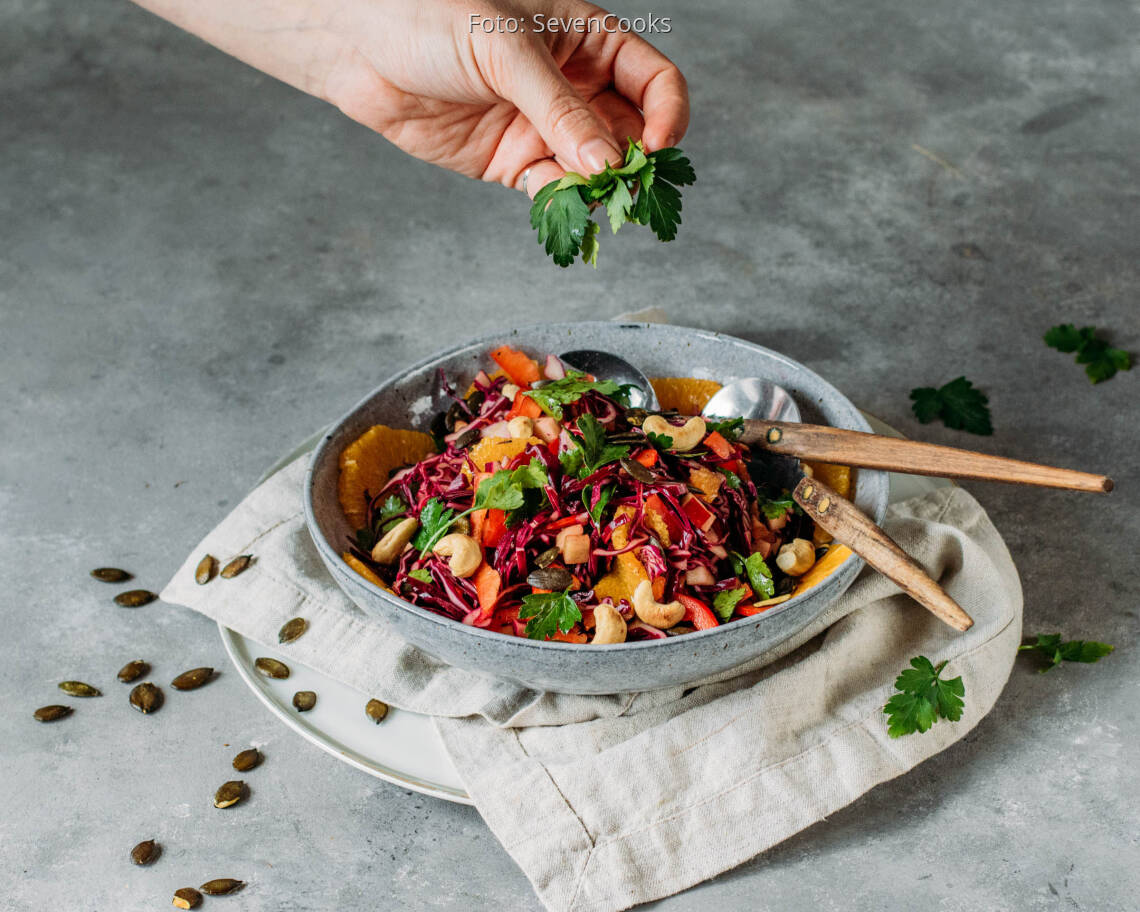 Veganes Rezept: Rotkohlsalat 3