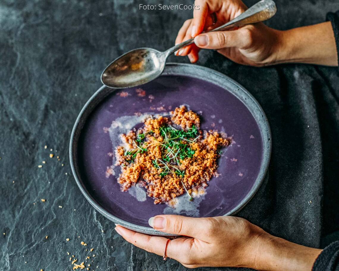 Veganes_Rezept:_Rotkohlsuppe_neu 2