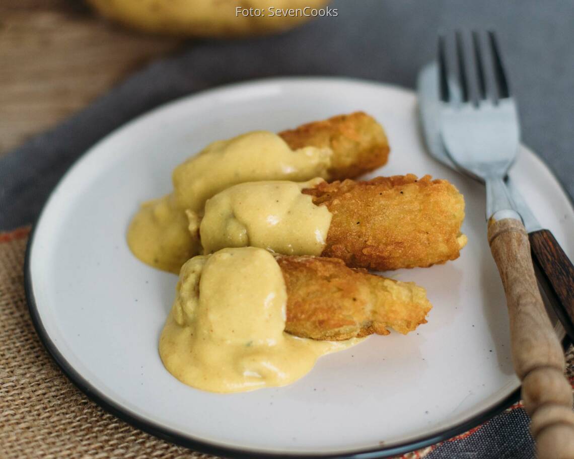Veganes Rezept: Rösti Sticks mit veganer Käsesoße
