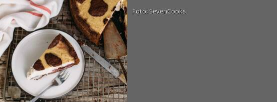 Rezeptbild für "Veganer Zupfkuchen mit Kirschen"