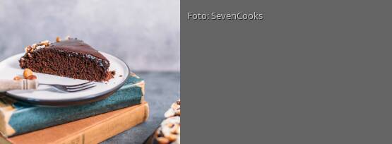 Rezeptbild für "Saftiger Schokoladenkuchen mit Schokoglasur"