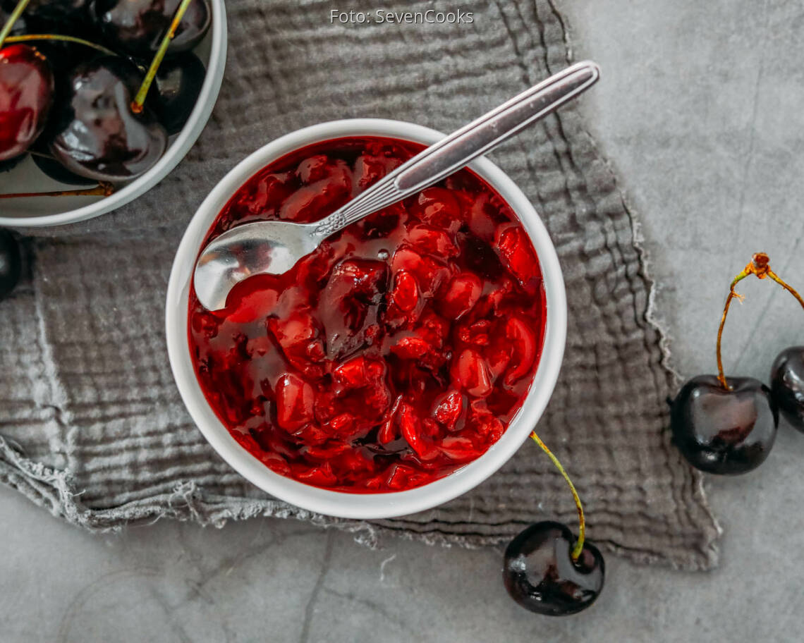 Veganes Rezept: Sauerkirschkompott 1