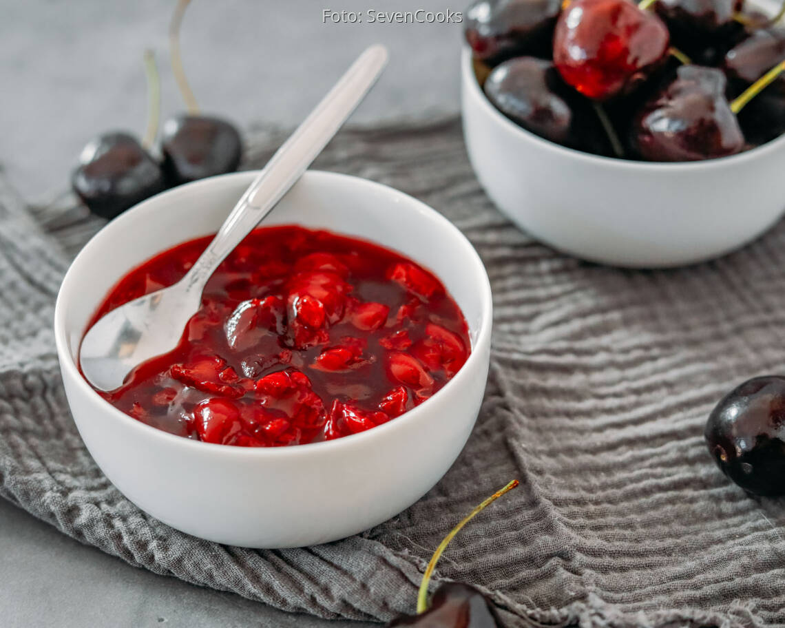 Veganes Rezept: Sauerkirschkompott 3