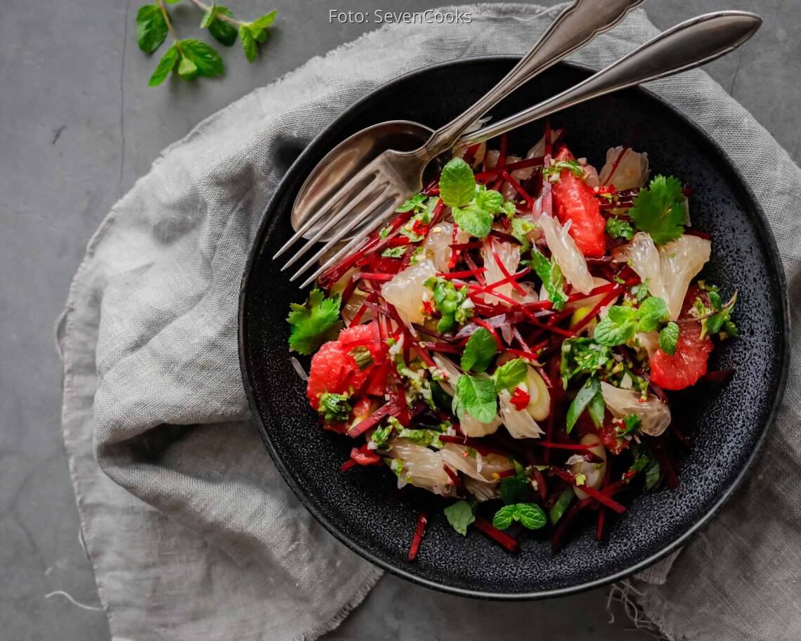 Veganes_Rezept:_Scharfer_Zitrussalat_4