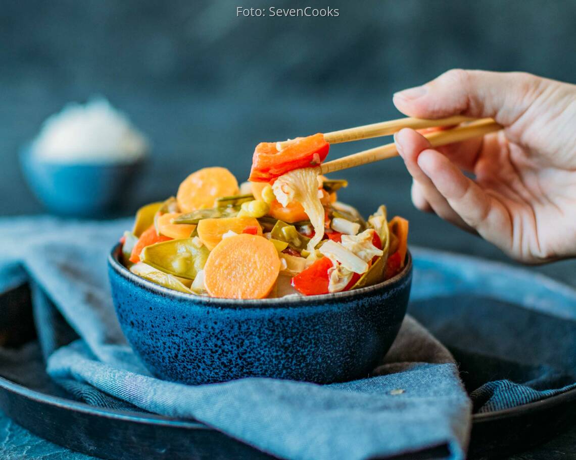 Veganes Rezept: Scharfes Gemüse in Kokossauce 3