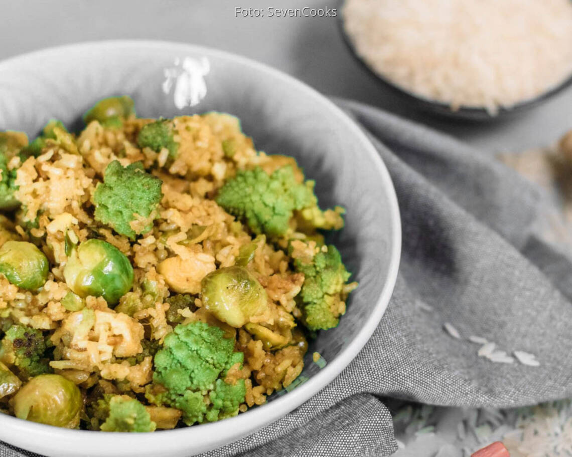 Veganes_Rezept:_Schnelle_asiatische_Reispfanne_neu 1