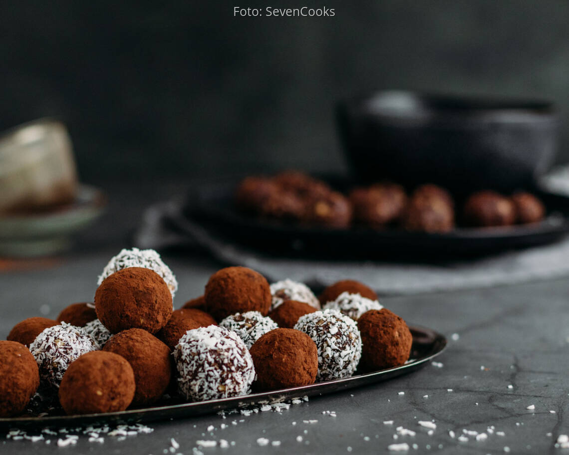 Veganes Rezept: Schokoladen-Kokos-Kugeln 1