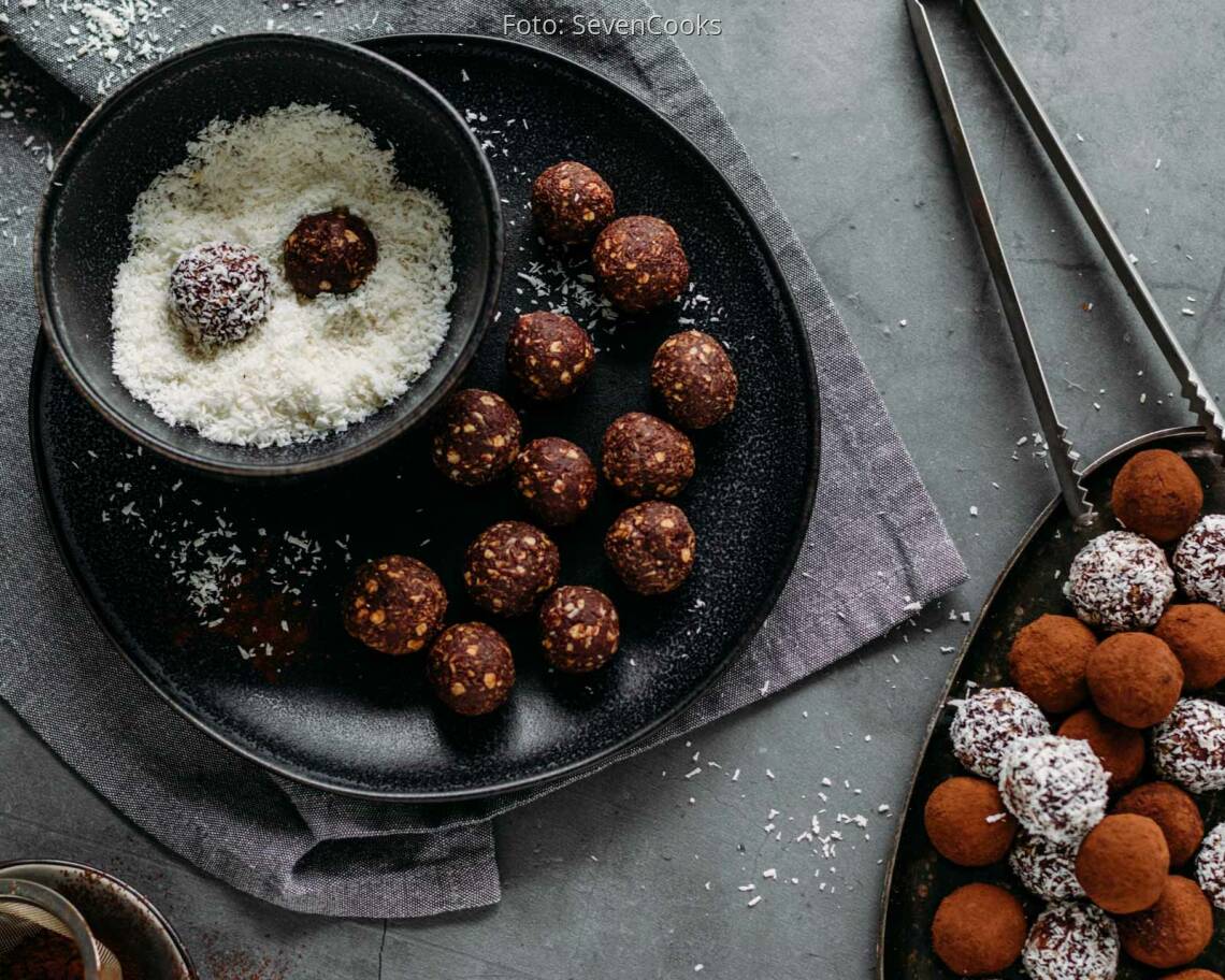 Veganes Rezept: Schokoladen-Kokos-Kugeln 2