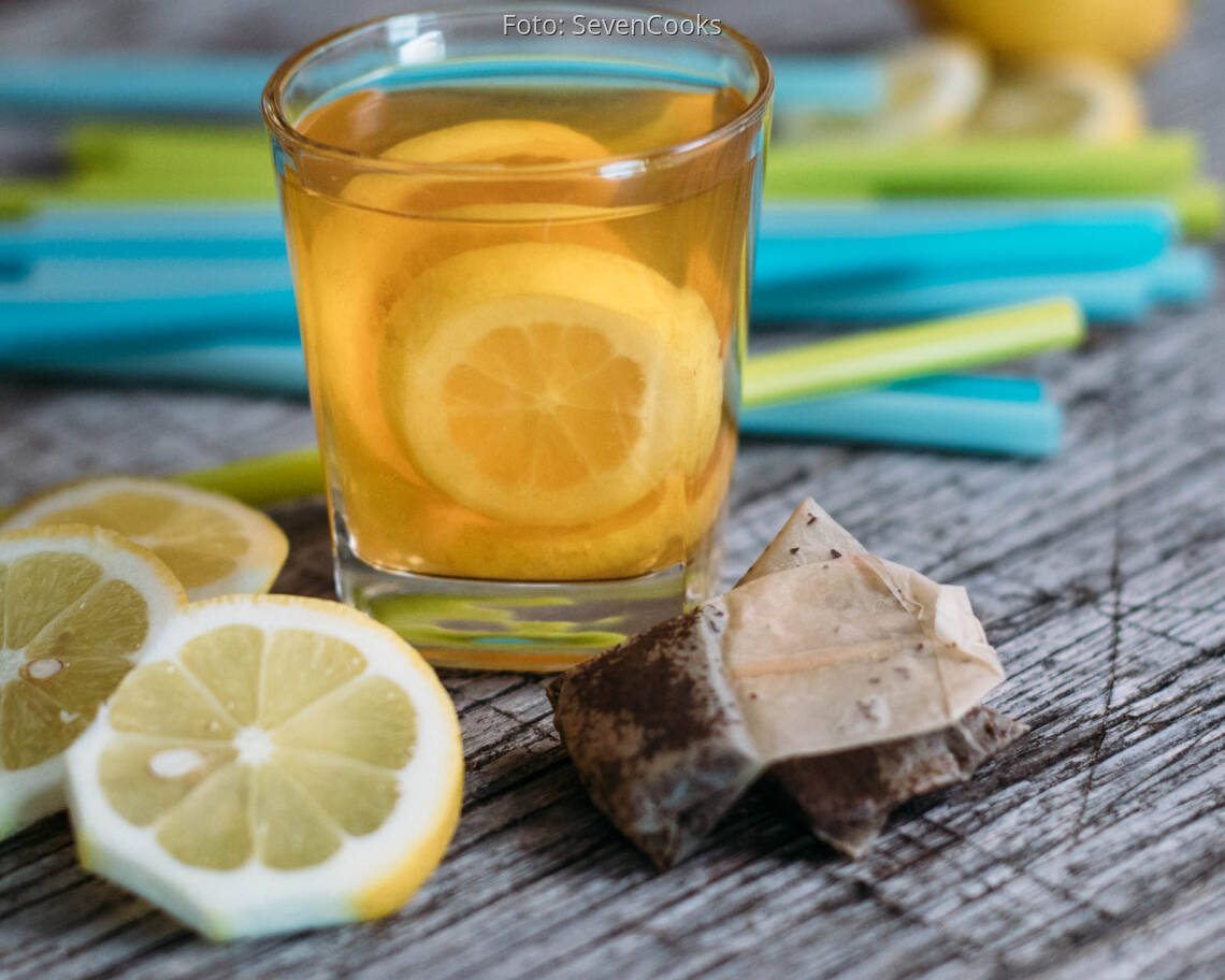 Veganes Rezept: Schwarzer Eistee mit Zitrone_1