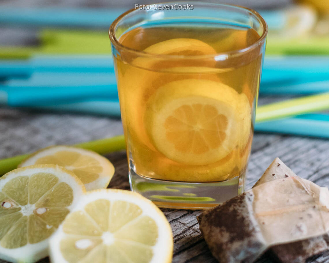 Veganes Rezept: Schwarzer Eistee mit Zitrone_2