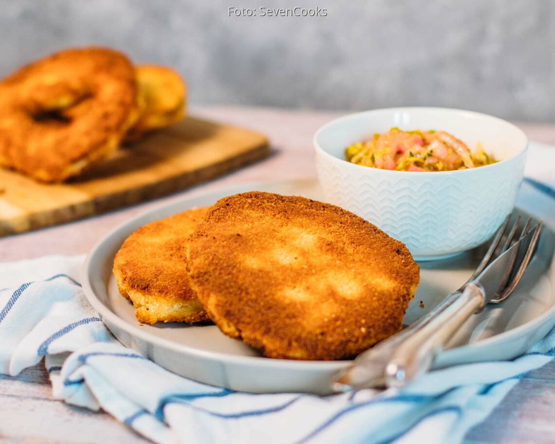 Veganes Rezept: Sellerieschnitzel mit Rhabarbersalat 1