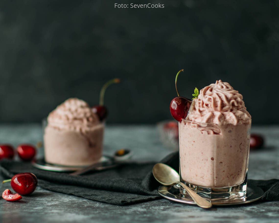 Veganes Rezept: Softeis mit Kirschen 2