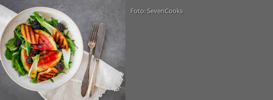 Rezeptbild für "Sommersalat mit Grillmelone und Brombeeren"