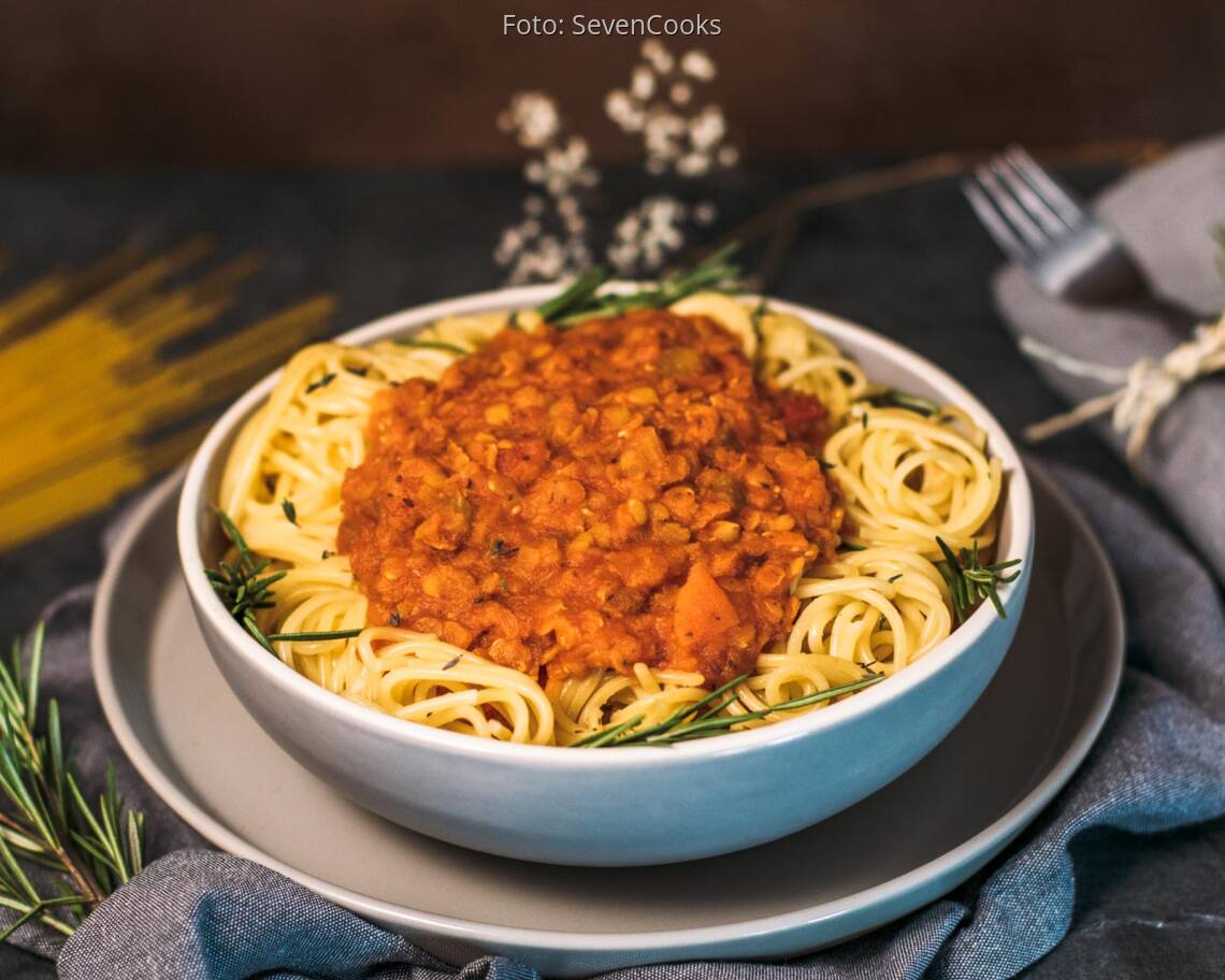 Veganes Rezept: Spaghetti mit Linsenbolognese 2