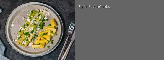 Rezeptbild für "Spargel mit Erbsen-Minz-Soße"