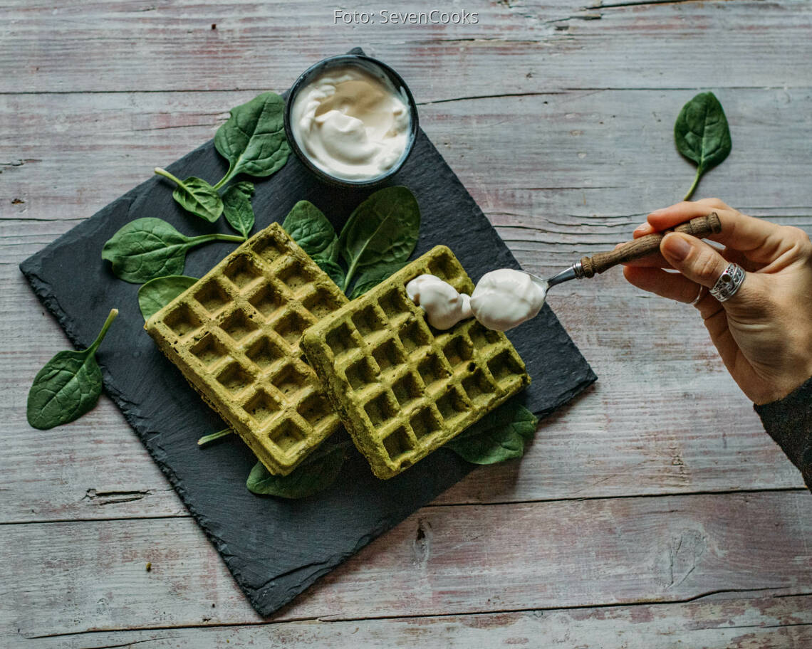 Veganes Rezept: Spinat Buchweizen Waffeln