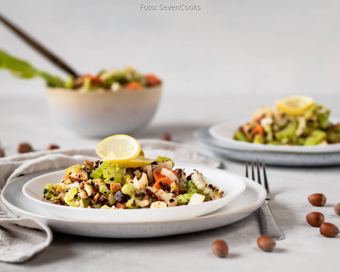 Veganes Rezept: Stangensellerie-Salat 3