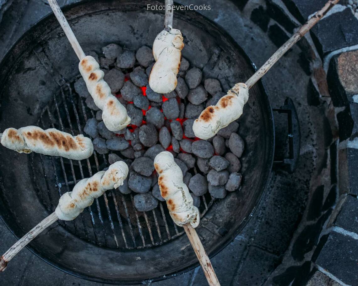 Veganes_Rezept:_Stockbrot_4