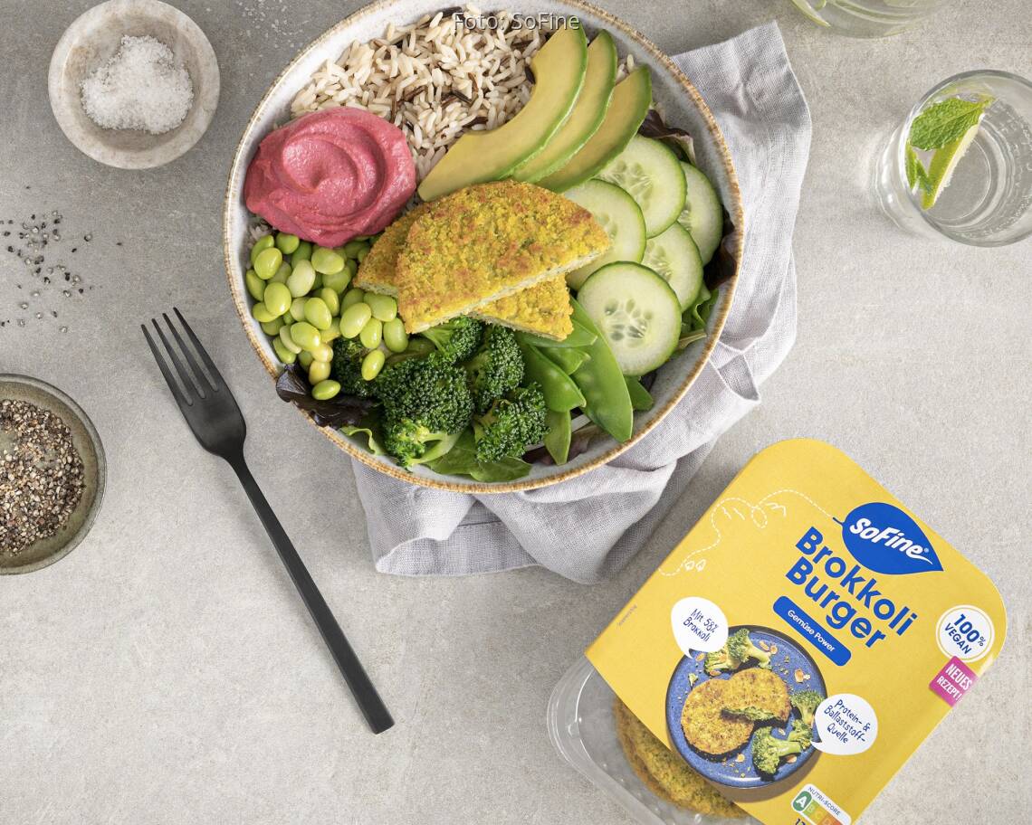 Veganes Rezept: Superfood Bowl mit SoFine Brokkoli Burger 1