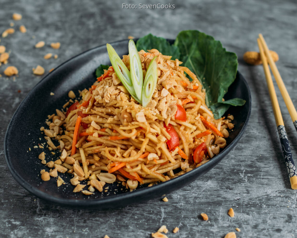 Veganes Rezept: Thai Peanut Salad 1