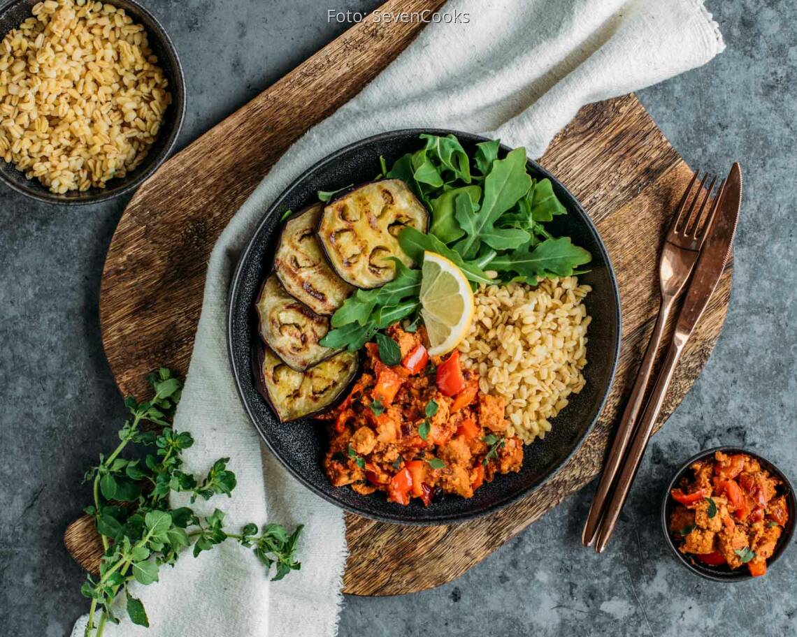 Veganes Rezept: Tofu Rosso Bowl 1